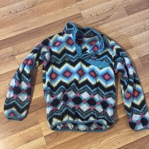Girls sz 10 Patagonia Synchilla pullover